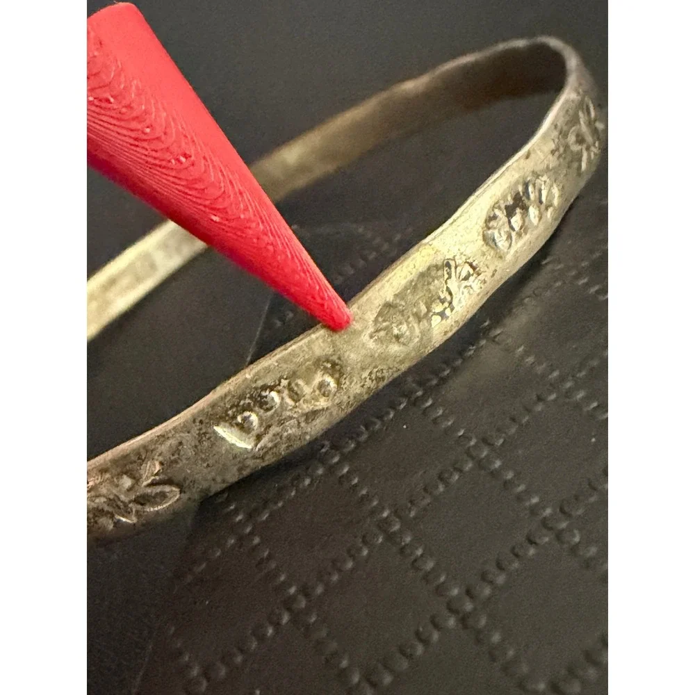 925 Sterling Silver note this